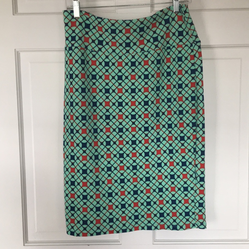 Lularoe skirt